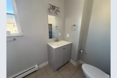 1038 Main Street #2R, Worcester, MA 01603 - Photo 2