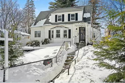 152 Beaverbrook Pkwy, Worcester, MA 01603 - Photo 1