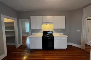 11 Sunset St, Boston, MA 02120 - Photo 4