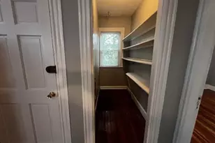 11 Sunset St, Boston, MA 02120 - Photo 6