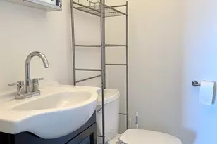 308 Quarry St, Quincy, MA 02169 - Photo 16