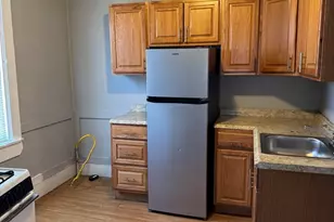 166 Winter St, Haverhill, MA 01830 - Photo 4