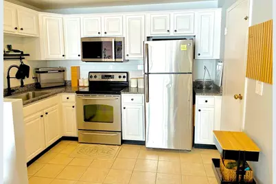 1105 Lexington Street #6-4, Waltham, MA 02452 - Photo 2