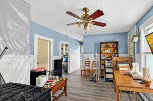 49 Marginal St, Lowell, MA 01851 - Photo 10