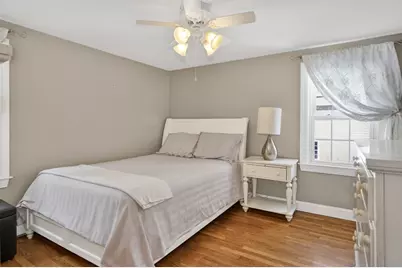 5 Castle Avenue, Medfield, MA 02052 - Photo 18