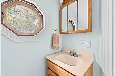 72 Precinct Street, Lakeville, MA 02347 - Photo 12