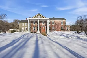 86 Rice Corner Rd, Brookfield, MA 01506 - Photo 2