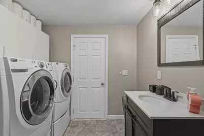 125 Doctor Braley Rd, Freetown, MA 02717 - Photo 28