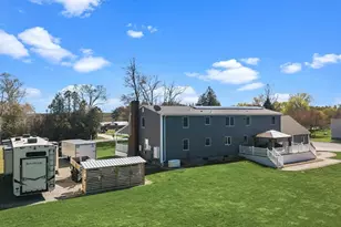 125 Doctor Braley Rd, Freetown, MA 02717 - Photo 8
