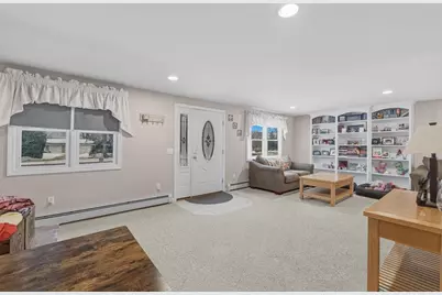 125 Doctor Braley Rd, Freetown, MA 02717 - Photo 14