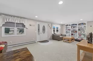 125 Doctor Braley Rd, Freetown, MA 02717 - Photo 14