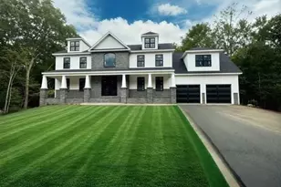 12 Beechwood Dr, Cranston, RI 02921 - Photo 2