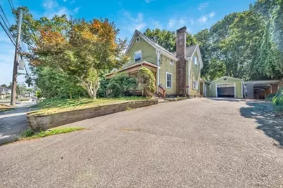 56 Park St, Hudson, MA 01749 - Photo 2
