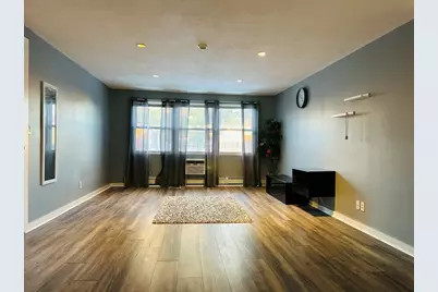 8 Tara Dr #5, Weymouth, MA 02188 - Photo 2