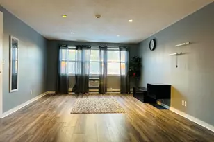 8 Tara Dr, Weymouth, MA 02188 - Photo 2