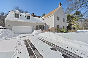 15 Great Plain Ave, Wellesley, MA 02482 - Photo 2