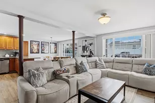 10 Aberdeen St, Fall River, MA 02721 - Photo 16