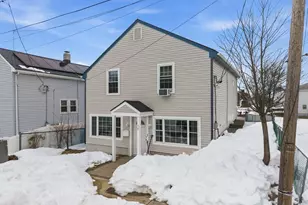 10 Aberdeen St, Fall River, MA 02721 - Photo 2