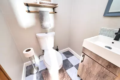 2 Oneil Rd, Somerset, MA 02725 - Photo 24