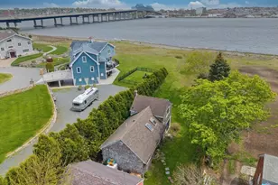 2 Oneil Rd, Somerset, MA 02725 - Photo 8