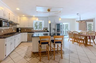 29 Stoneybrook Cir, Andover, MA 01810 - Photo 14