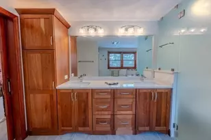 29 Stoneybrook Cir, Andover, MA 01810 - Photo 32