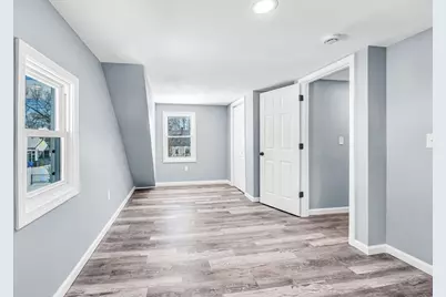 297 Breckwood Blvd, Springfield, MA 01109 - Photo 22
