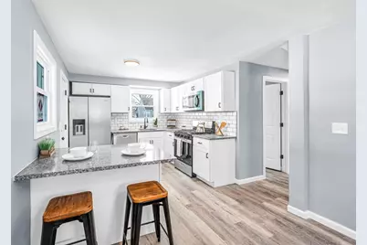 297 Breckwood Blvd, Springfield, MA 01109 - Photo 6