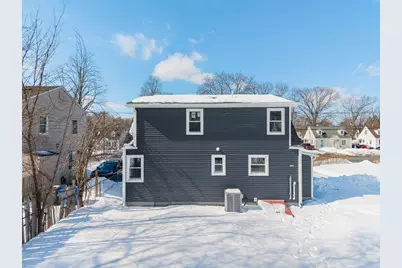 297 Breckwood Blvd, Springfield, MA 01109 - Photo 2