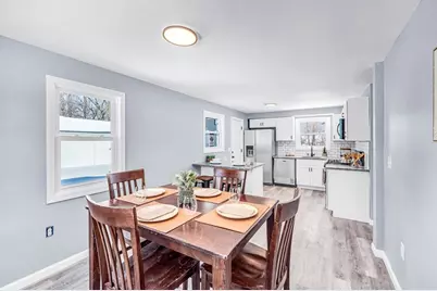 297 Breckwood Blvd, Springfield, MA 01109 - Photo 10