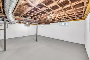 297 Breckwood Blvd, Springfield, MA 01109 - Photo 24