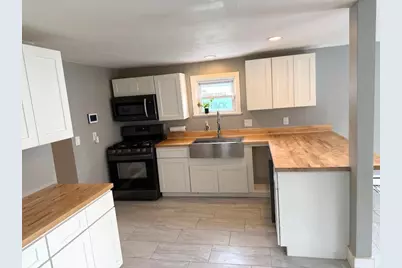 493 Rivet St, New Bedford, MA 02740 - Photo 2