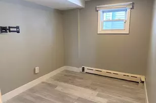 493 Rivet St, New Bedford, MA 02740 - Photo 12