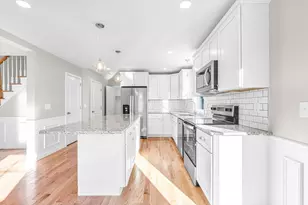 39 Wallace St, Springfield, MA 01119 - Photo 16