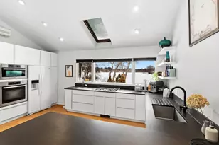 246 Echo Cove Rd, Hamilton, MA 01982 - Photo 4