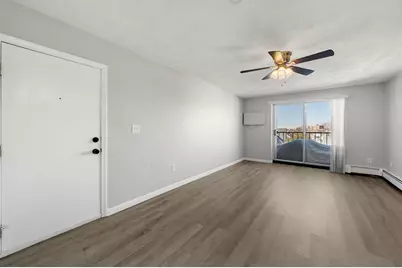 22 Irving St #15, Everett, MA 02149 - Photo 10