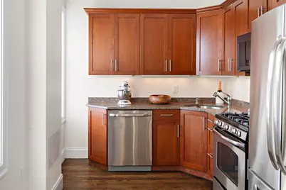 9-11 Ellwood St #4, Boston, MA 02129 - Photo 8