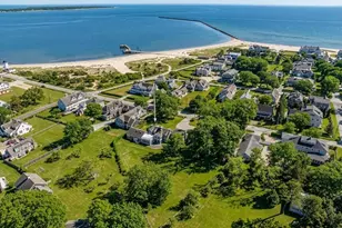 46 Washington Ave, Barnstable, MA 02647 - Photo 1