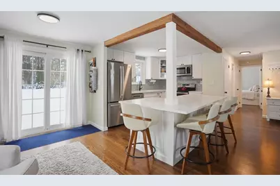 17 Pine Haven Cir, Rockland, MA 02370 - Photo 8