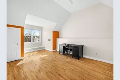 615 Saw Mill Brook Pkway, Newton, MA 02459 - Photo 32
