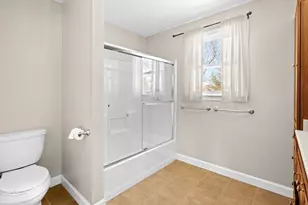 615 Saw Mill Brook Pkwy, Newton, MA 02459 - Photo 30