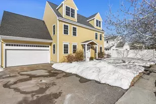 615 Saw Mill Brook Pkwy, Newton, MA 02459 - Photo 1