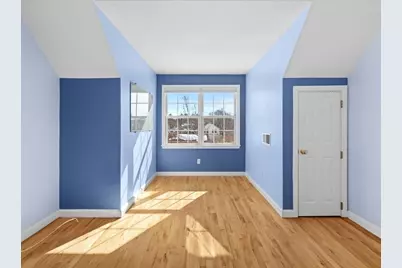 615 Saw Mill Brook Pkway, Newton, MA 02459 - Photo 34