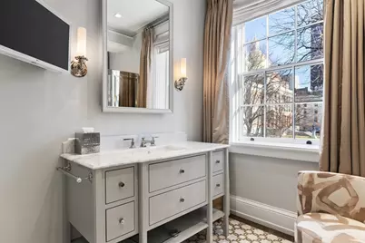 25 Beacon Street #4, Boston, MA 02108 - Photo 24