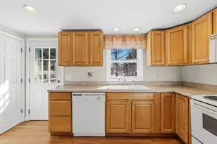 5 Reservation Rd, Fairhaven, MA 02719 - Photo 14