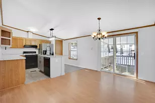 130 Celebration Cir, Chicopee, MA 01020 - Photo 6