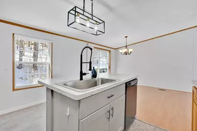 130 Celebration Cir, Chicopee, MA 01020 - Photo 12