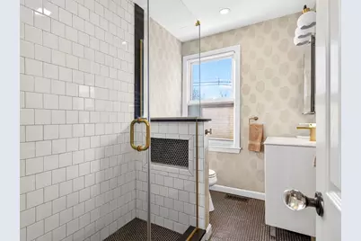 42 Oak St, Somerville, MA 02143 - Photo 14