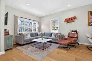 42 Oak St, Somerville, MA 02143 - Photo 2