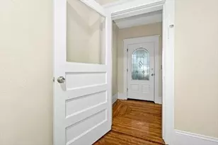 139 Lincoln St, Worcester, MA 01605 - Photo 4